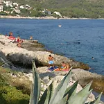 Businci 11232c Trogir