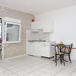 Businci 11232c * Trogir